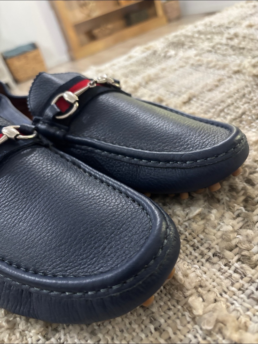 GUCCI Web Horsebit Driver
Moccasins Navy Leather Loafers Size 10.5 NWOT - Picture 16 of 17